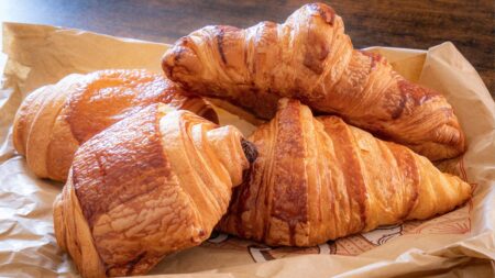 Croissants. (c) AdobeStock